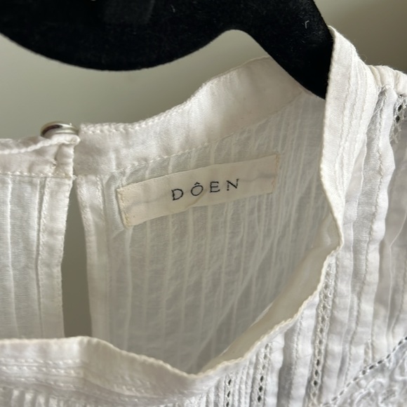 Good condition. Perfect easy summer blouse. - Picture 7 of 8